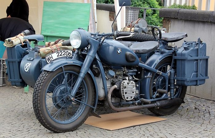 Скопирован - громкое слово.