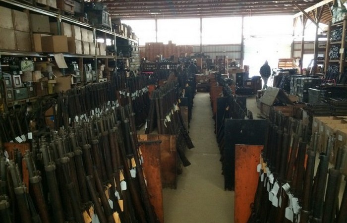 Нет, не дешевое.