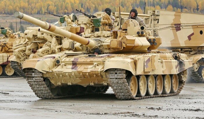 Долгое время в успех Т-90 никто не верил. |Фото: warfiles.ru.
