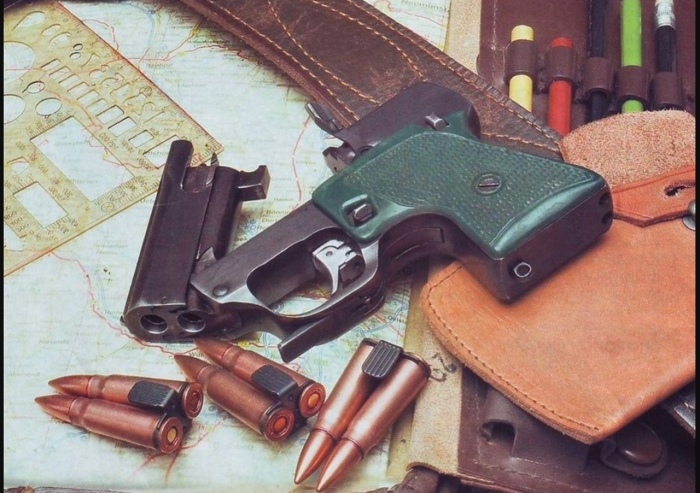 Первый бесшумный пистолет. |Фото: sherdog.com.