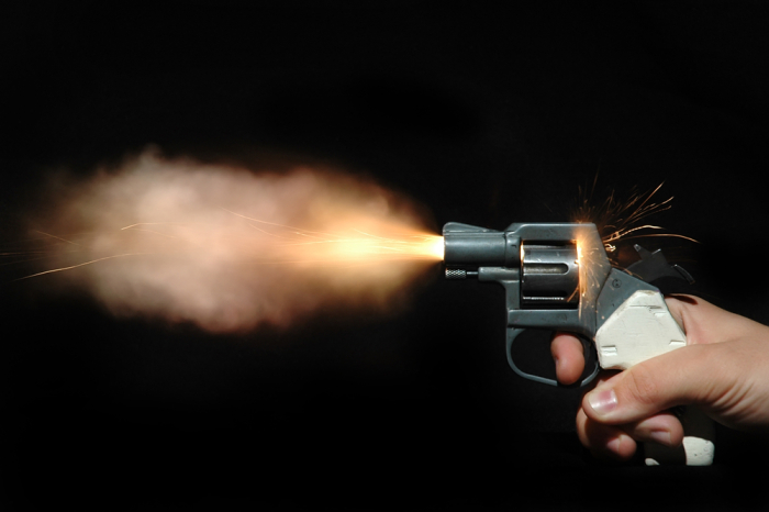 У револьверов есть зазор между стволом и барабаном. |Фото: telegraphindia.com.