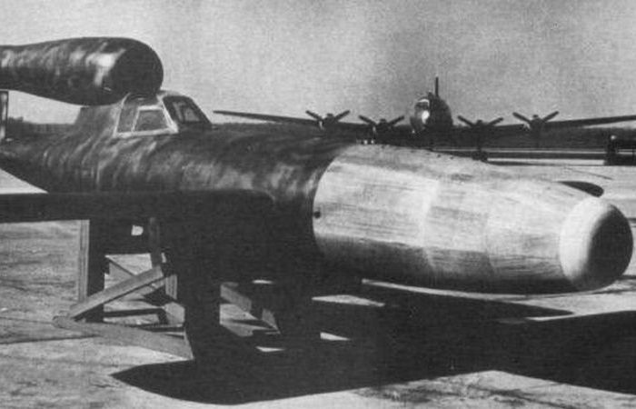 Немцы хотели беспилотный бомбардировщик.