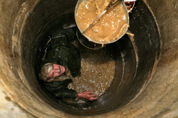 Есть несколько ситуаций, когда воду следует срочно проверять. |Фото: oskada.ru.