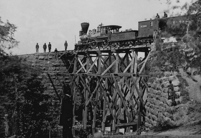 Поезд времён гражданской войны в США.
