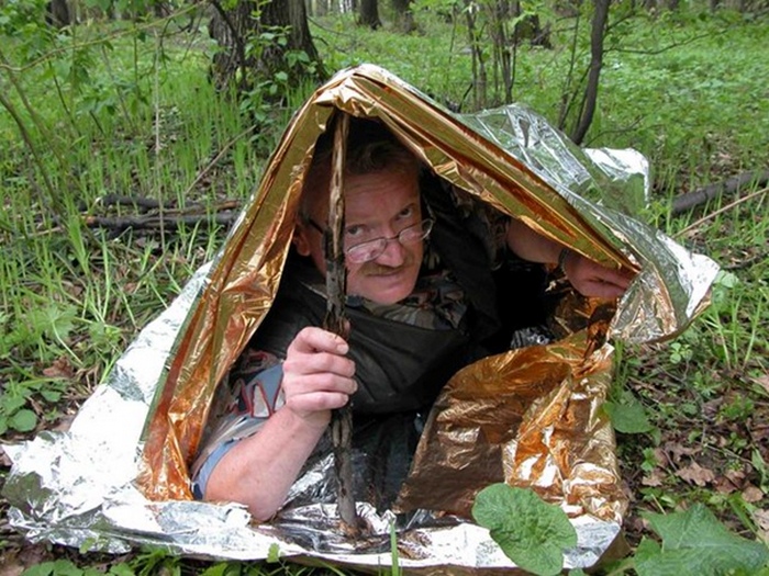 Вы кто такие? Идите от сюда!