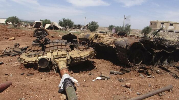 Т-90 подбитый в Сирии. |Фото: Pinterest.
