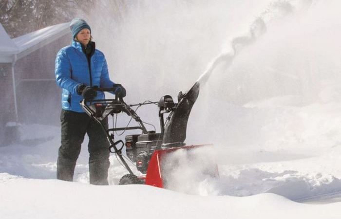 Всё лучше, чем лопатой. Всё лучше, чем лопатой.