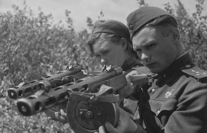 Очень помог Красной армии. /Фото: worldwarphotos.info. Очень помог Красной армии. /Фото: worldwarphotos.info.