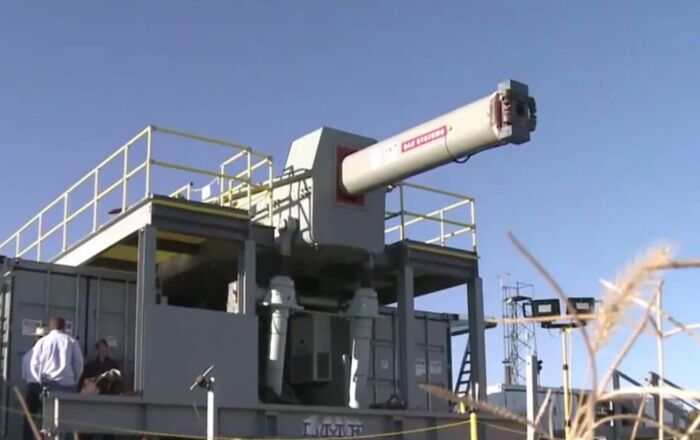 Создают в разных странах. Создают в разных странах.