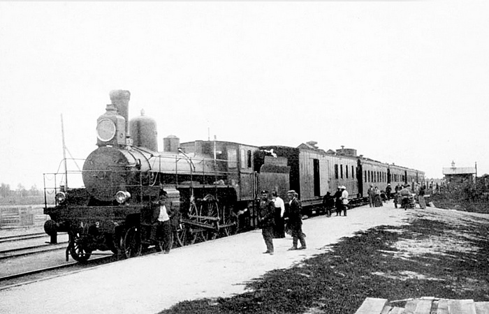 Во всех странах стандарт колеи – это вопрос итого коммерческой конкуренции, а не высокопарных замыслов. /Фото: tomskmuseum.ru. 