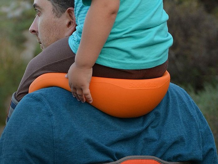 SaddleBaby - лучшее транспортное средство для малышей.