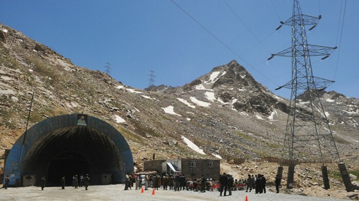 Работает тоннель по сей день. |Фото: sokura.livejournal.com.