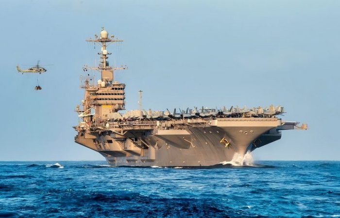 Первой столкнулась с авианосцами класса Нимиц.