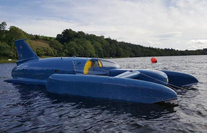 Самое быстро судно в мире. Самое быстро судно в мире.