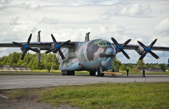 Поднимает впечатляющие 40 тонн.