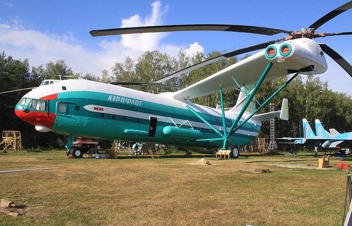 В серию так и не пошёл.