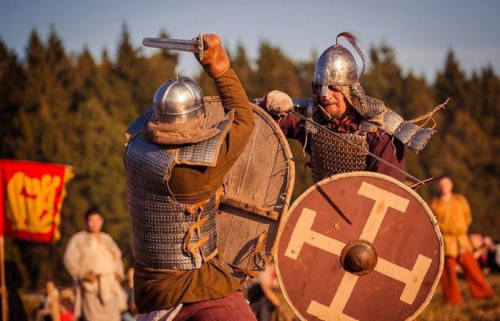 Снаряжение появляется на основании определённых условий. Снаряжение появляется на основании определённых условий.