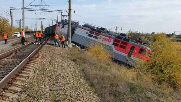 Сбрасывают поезда с рельс в самом крайнем случае. |Фото: 123ru.net.