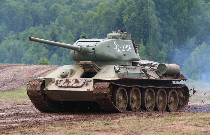 Танки не существовали в вакууме.