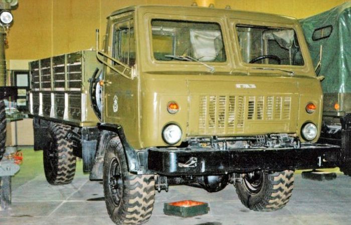 В 1980 году появилась новая машина. В 1980 году появилась новая машина.