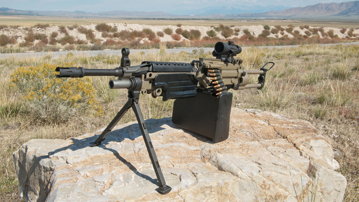 Штурмовой пулемет США М249. |Фото: ballisticmag.amg.