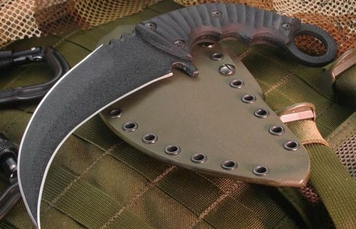 Изначально был сельскохозяйственным инструментом. Изначально был сельскохозяйственным инструментом.