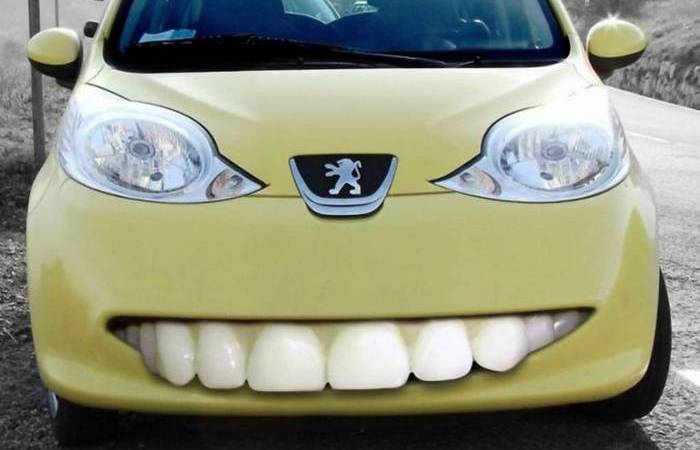 Автомобили тоже умеют улыбаться