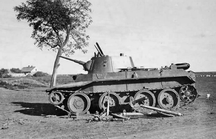 К 1941 году действительно устарел.