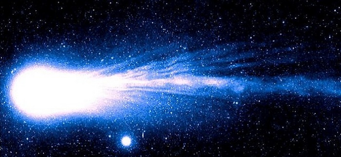Самый длинный хвост кометы.