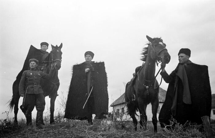 Советские красные казаки в бурках. |Фото: livejournal.com.