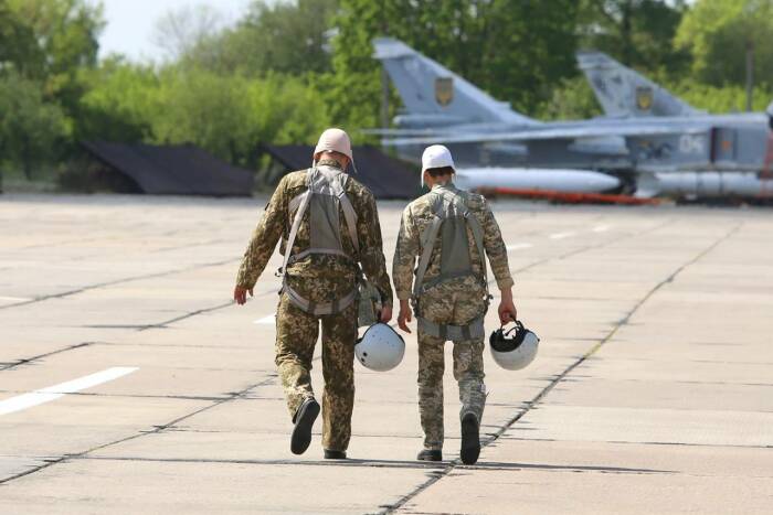 Летчики ВВС Украины. |Фото: topwar.ru.