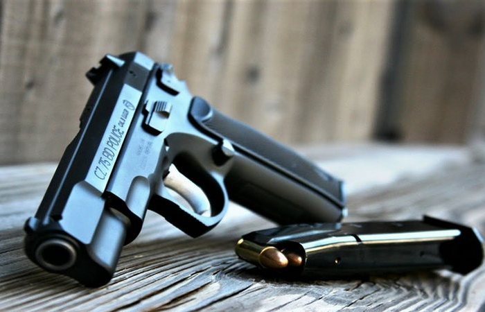 Серьёзное оружие. Серьёзное оружие.