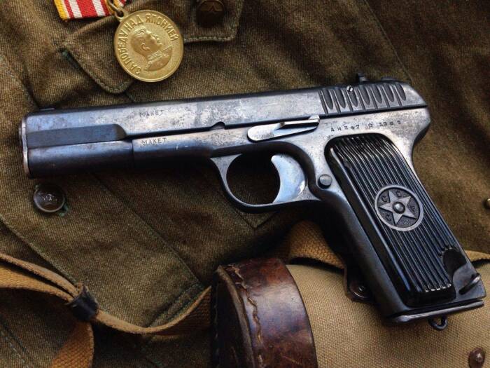 Заслуженный пистолет. |Фото: nosoldat.net.