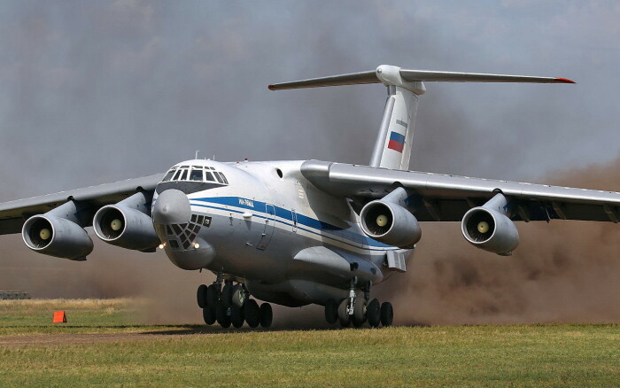 Грузовой Ил-76. |Фото: m.fishki.net.