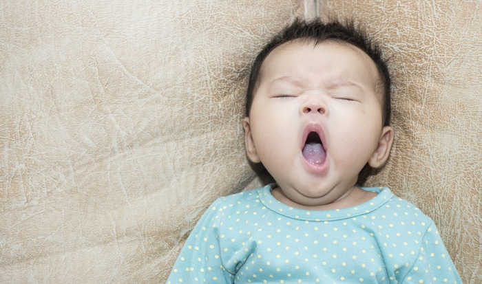 Неразгаданная загадка: почему люди зевают?