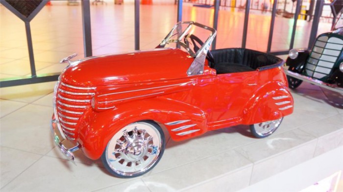 Pioneer Roadster 1939