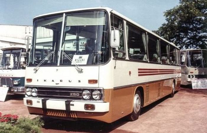 Эти автобусы любили.