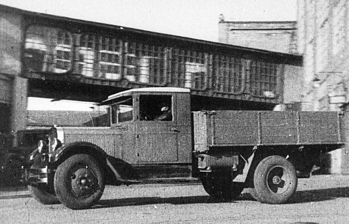 Делали на базе грузовиков.