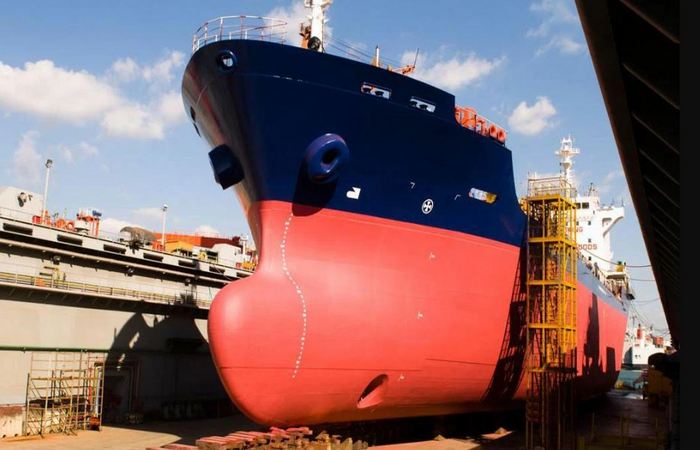 А ещё в деньгах. А ещё в деньгах.