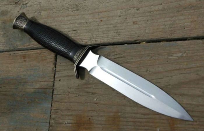 Такие ножи - оружие.
