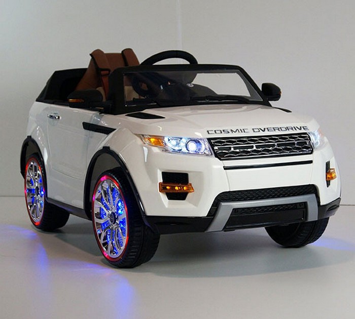 Детский вариант Range Rover.