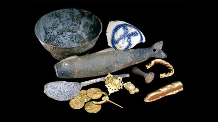 Артефакты, найденные у берегов Девона в Англии (200 и 900 г. до н.э).