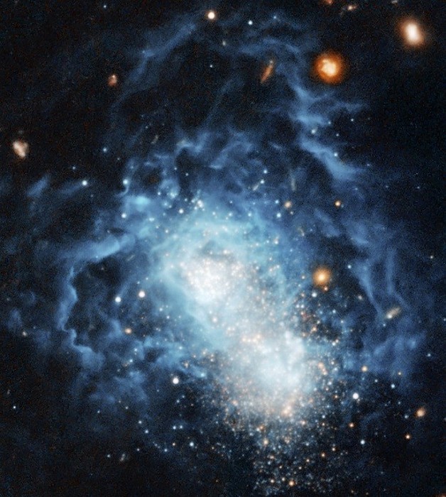 I Zwicky 18 — самая молодая из известных галактик.