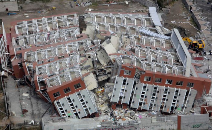 Последствия страшного землетрясения в Чили.
