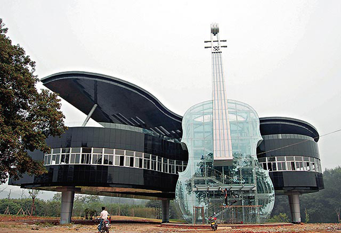 Дом 'Фортепиано и скрипка' в Хуайнане