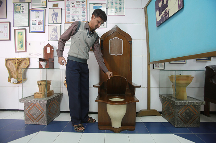 Международный музей туалетов Салаб в Нью Дели, Индия