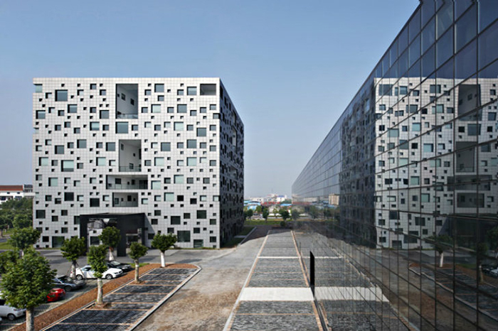 Офисный комплекс Cube Tube в Джинхуа