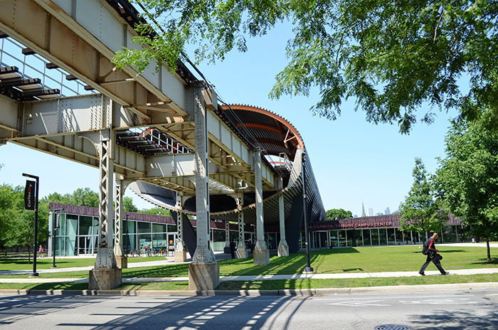 Центр «МакКормик-Трибьюн» Иллинойского технологического института в Чикаго, США
