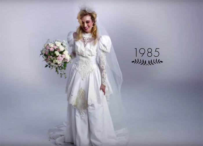 Этот свадебный наряд напоминает платье, в котором выходила замуж принцесса Диана.