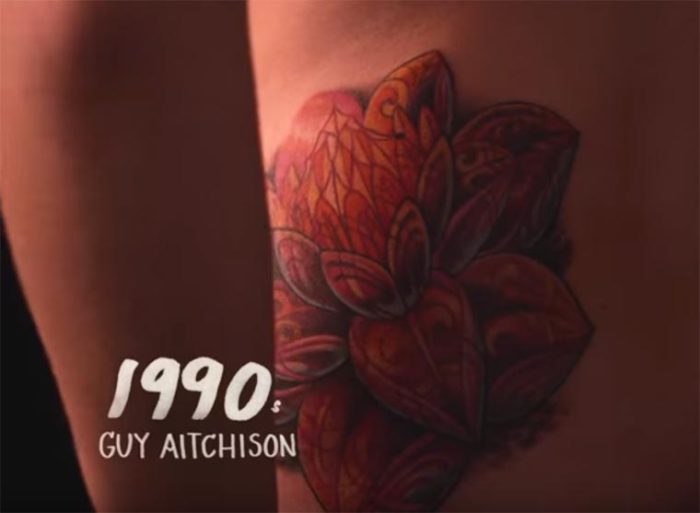В девяностые годы двадцатого века татуировщик Guy Aitchison (Гаю Айчисону) создает сюрреалистичные нательные рисунки, которые просто завораживают.
